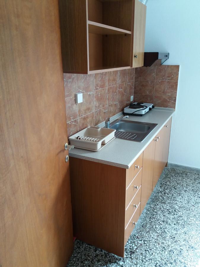 Michalos Apartments Paralía Skotínis Esterno foto